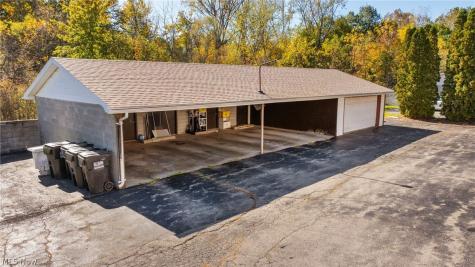 912 Pearson Circle Youngstown OH 44512
