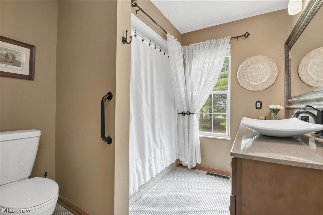 30941 Pepper Mill Court North Olmsted OH 44070