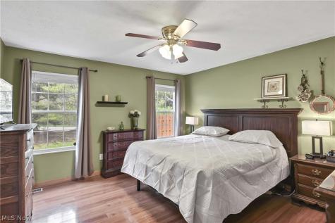 30941 Pepper Mill Court North Olmsted OH 44070