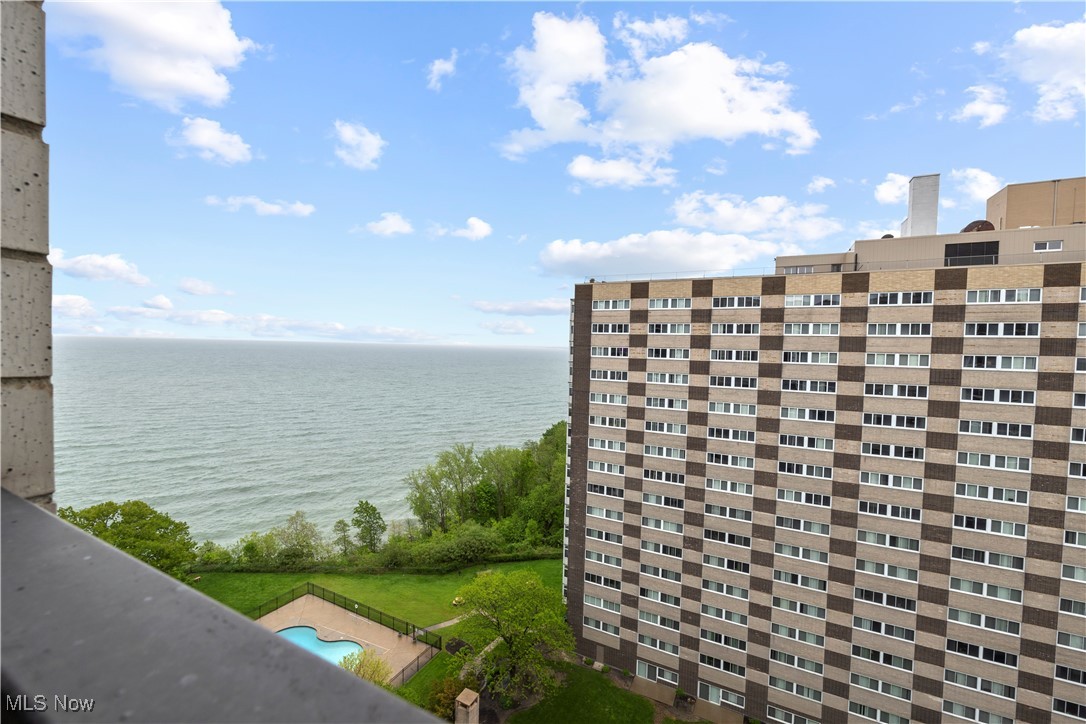 12550 Lake Avenue Lakewood OH 44107