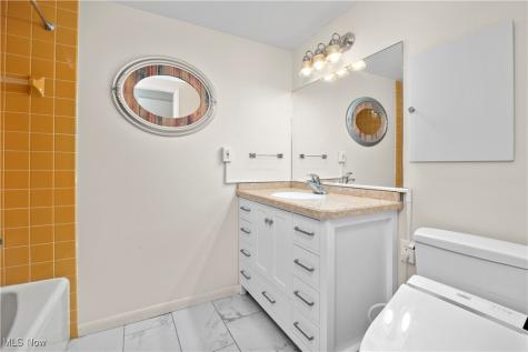 12550 Lake Avenue Lakewood OH 44107