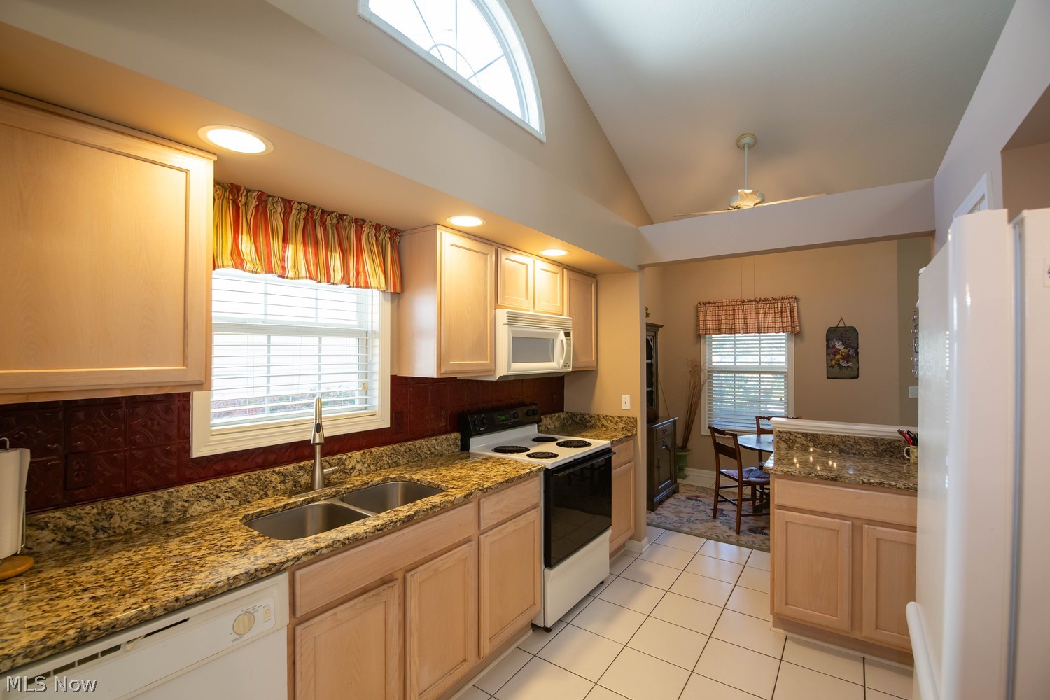595 Daleview Drive Aurora OH 44202