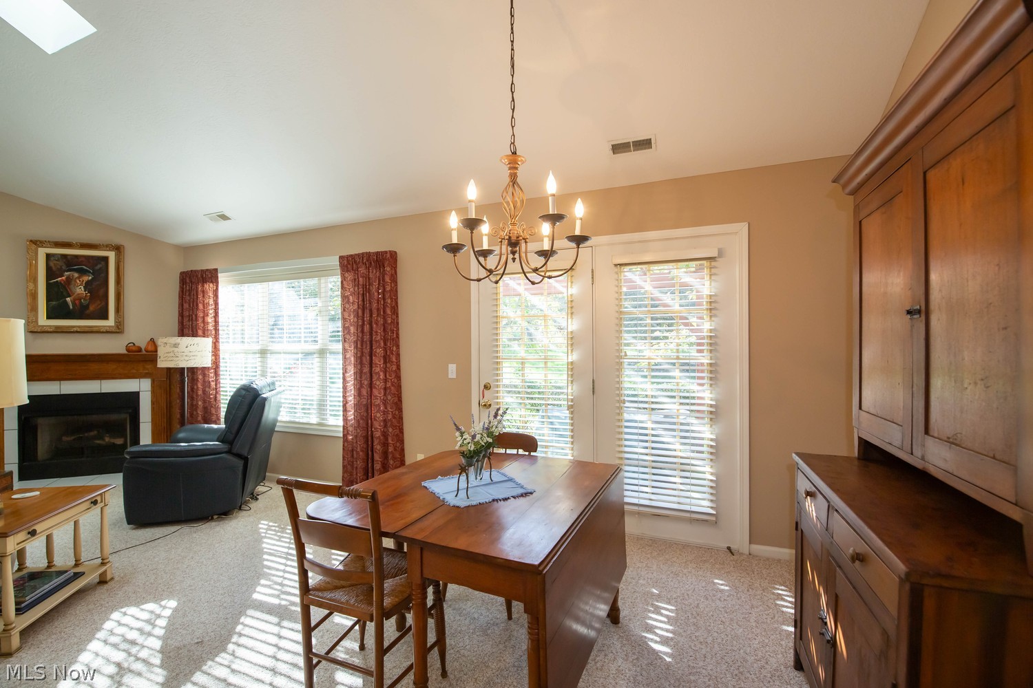 595 Daleview Drive Aurora OH 44202