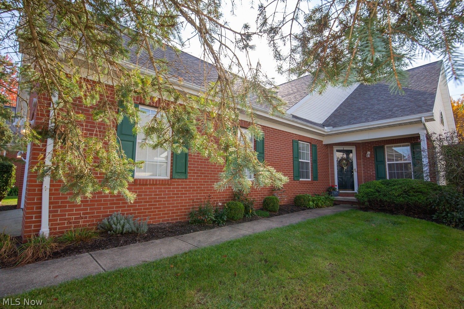 595 Daleview Drive Aurora OH 44202