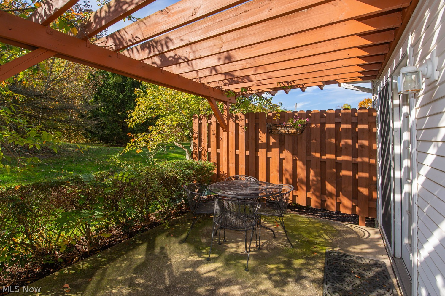 595 Daleview Drive Aurora OH 44202