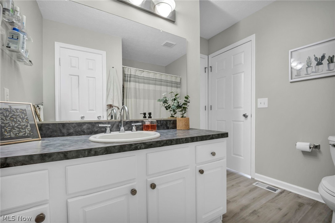 951 Columbia Court Painesville OH 44077