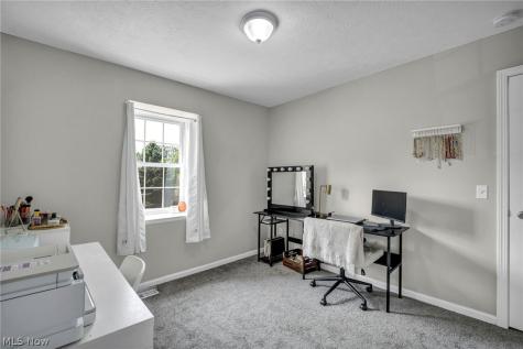 951 Columbia Court Painesville OH 44077