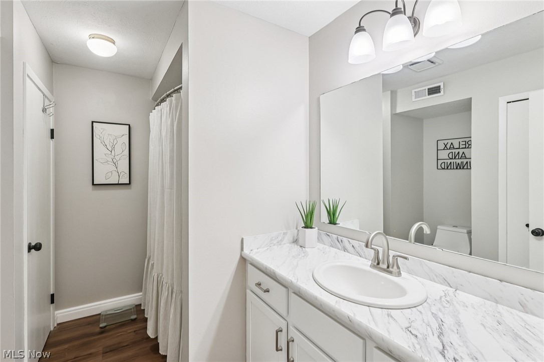 126 Kimrose Lane Broadview Heights OH 44147