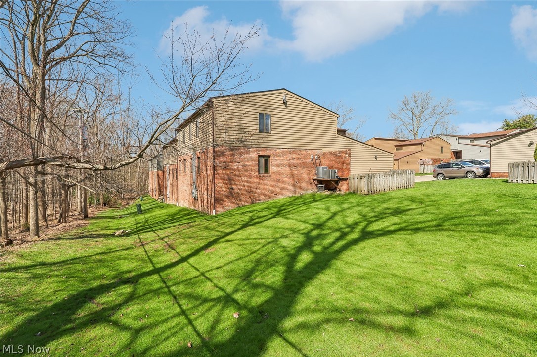 126 Kimrose Lane Broadview Heights OH 44147