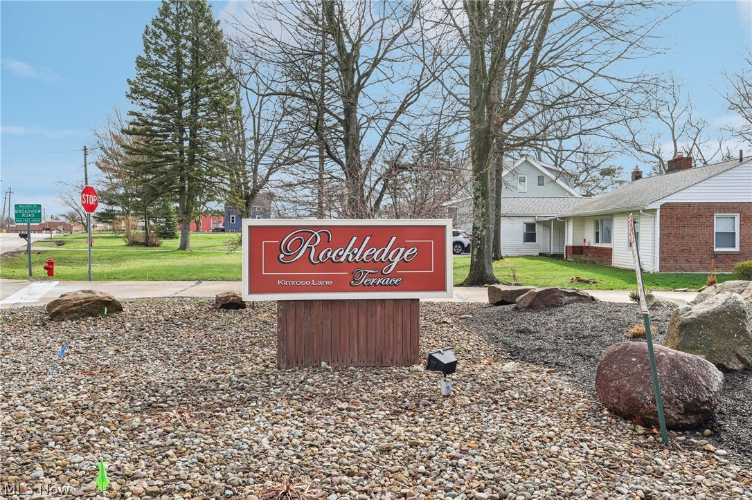126 Kimrose Lane Broadview Heights OH 44147