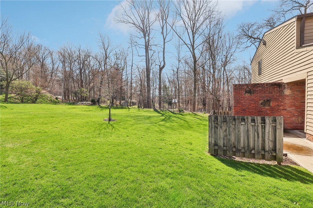 126 Kimrose Lane Broadview Heights OH 44147