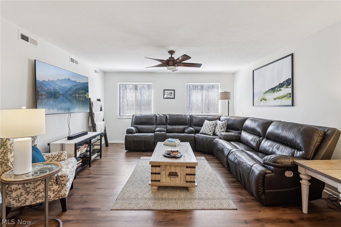 126 Kimrose Lane Broadview Heights OH 44147