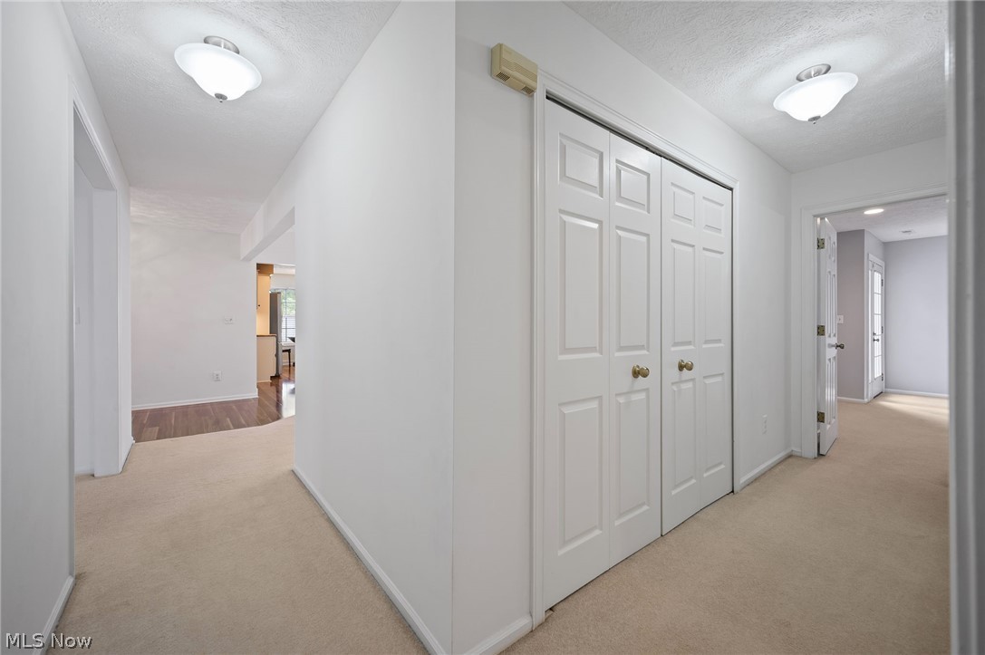 889 Lynnhaven Lane Akron OH 44313