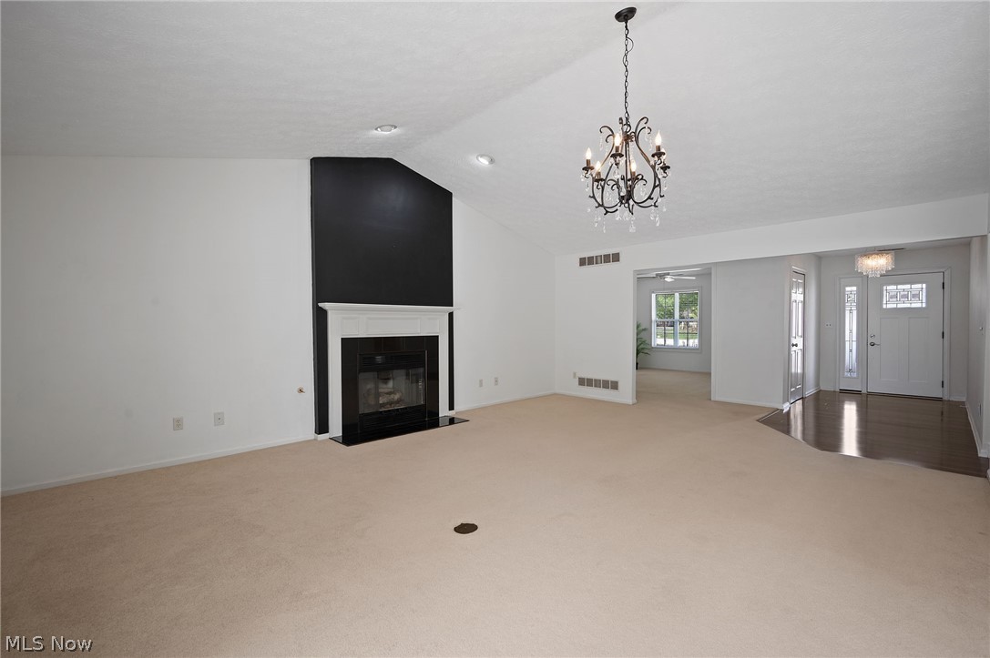 889 Lynnhaven Lane Akron OH 44313