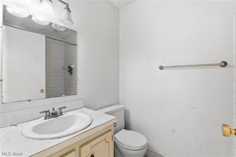 9966 Magnolia Drive Olmsted Falls OH 44138