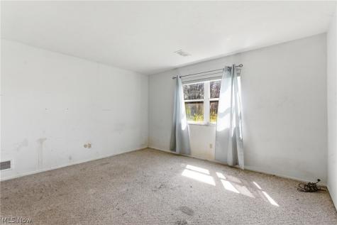 9966 Magnolia Drive Olmsted Falls OH 44138