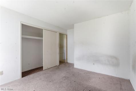 9966 Magnolia Drive Olmsted Falls OH 44138
