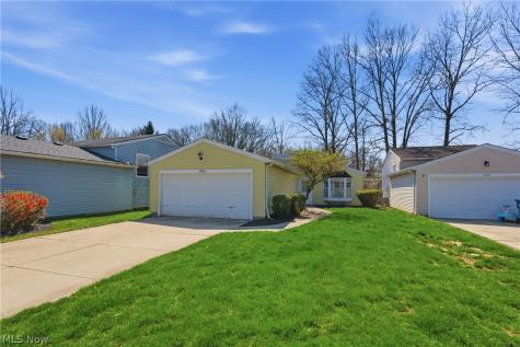 9966 Magnolia Drive Olmsted Falls OH 44138