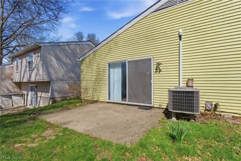 9966 Magnolia Drive Olmsted Falls OH 44138