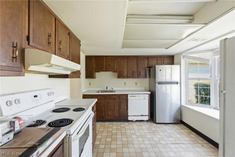 9966 Magnolia Drive Olmsted Falls OH 44138