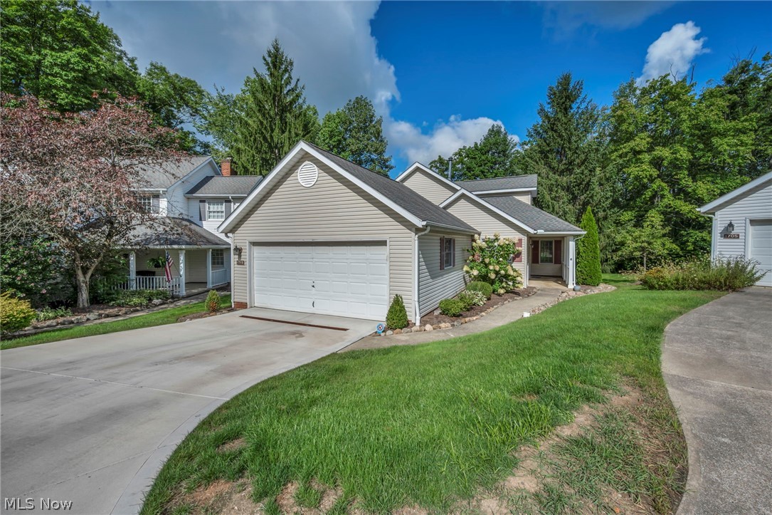 1715 Jonathans Broadview Heights OH 44147