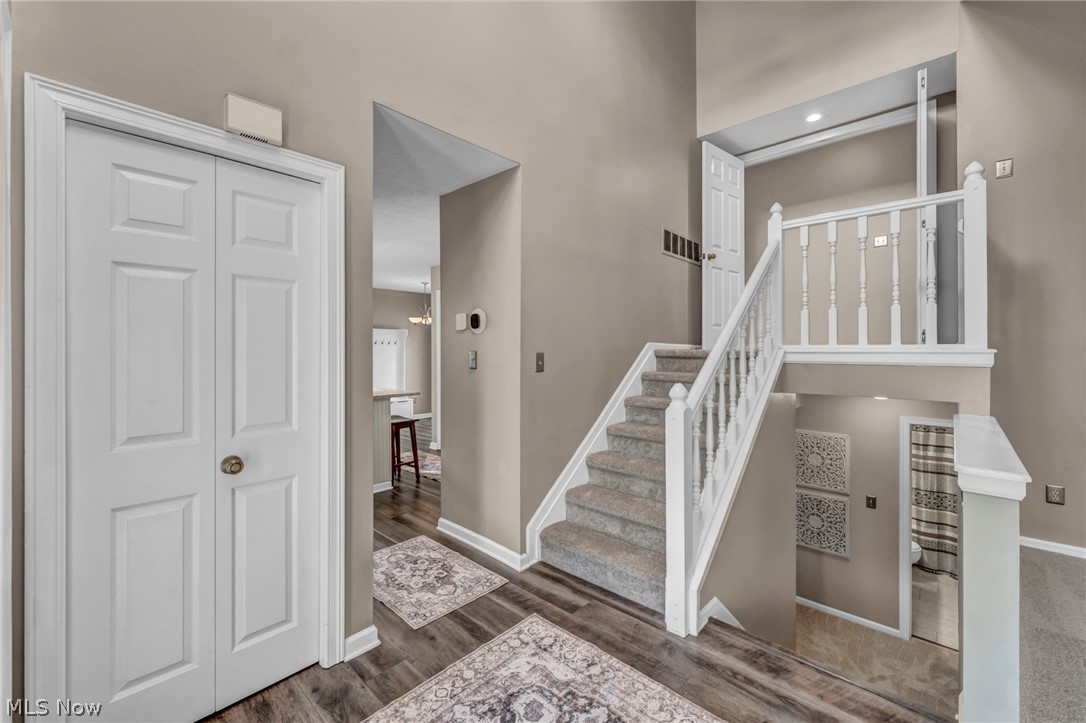 1715 Jonathans Broadview Heights OH 44147