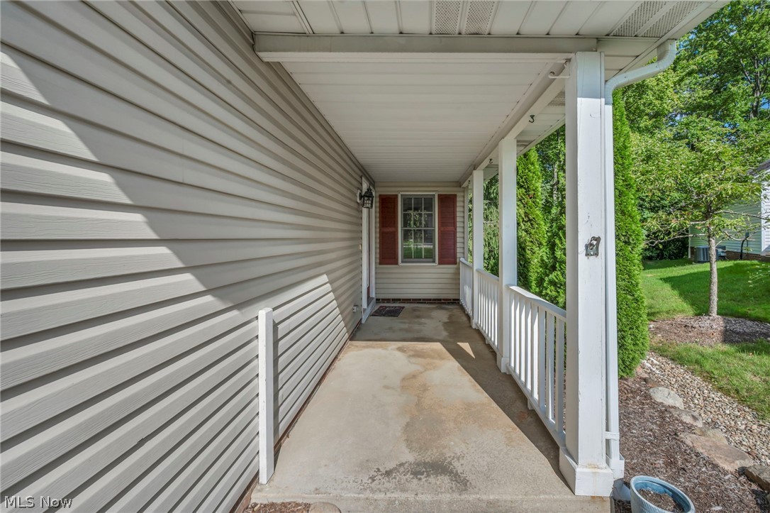 1715 Jonathans Broadview Heights OH 44147