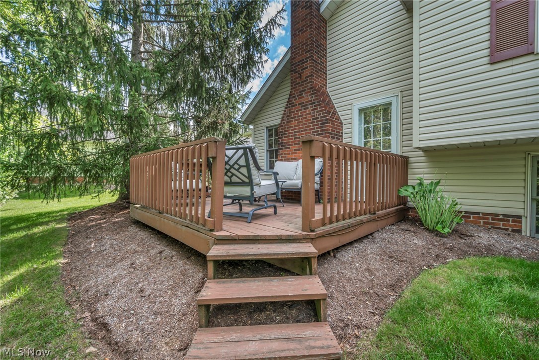 1715 Jonathans Broadview Heights OH 44147
