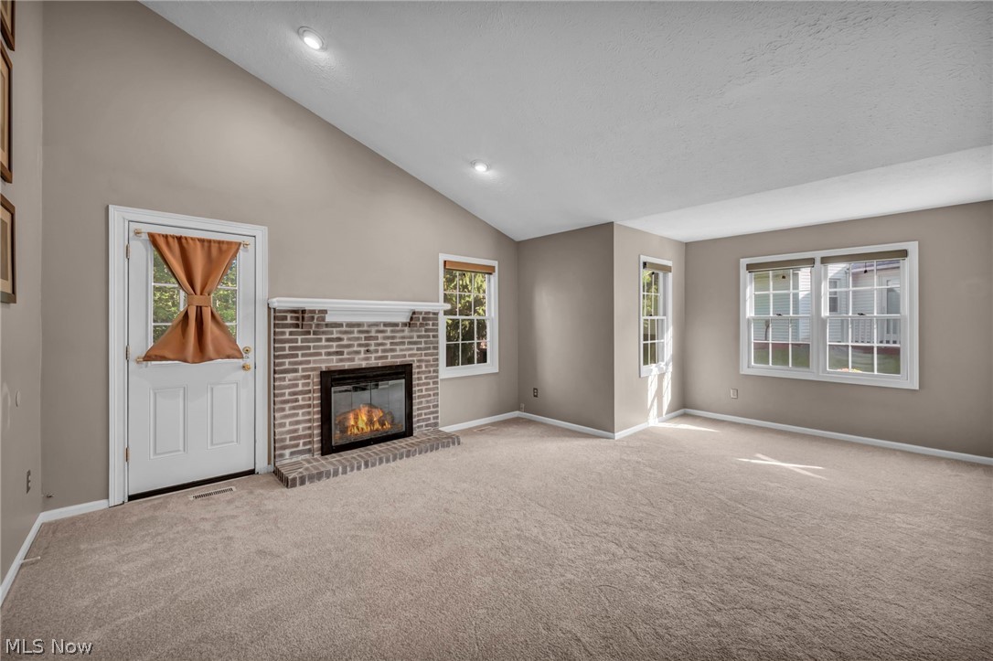 1715 Jonathans Broadview Heights OH 44147