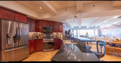701 W Lakeside Avenue Cleveland OH 44113