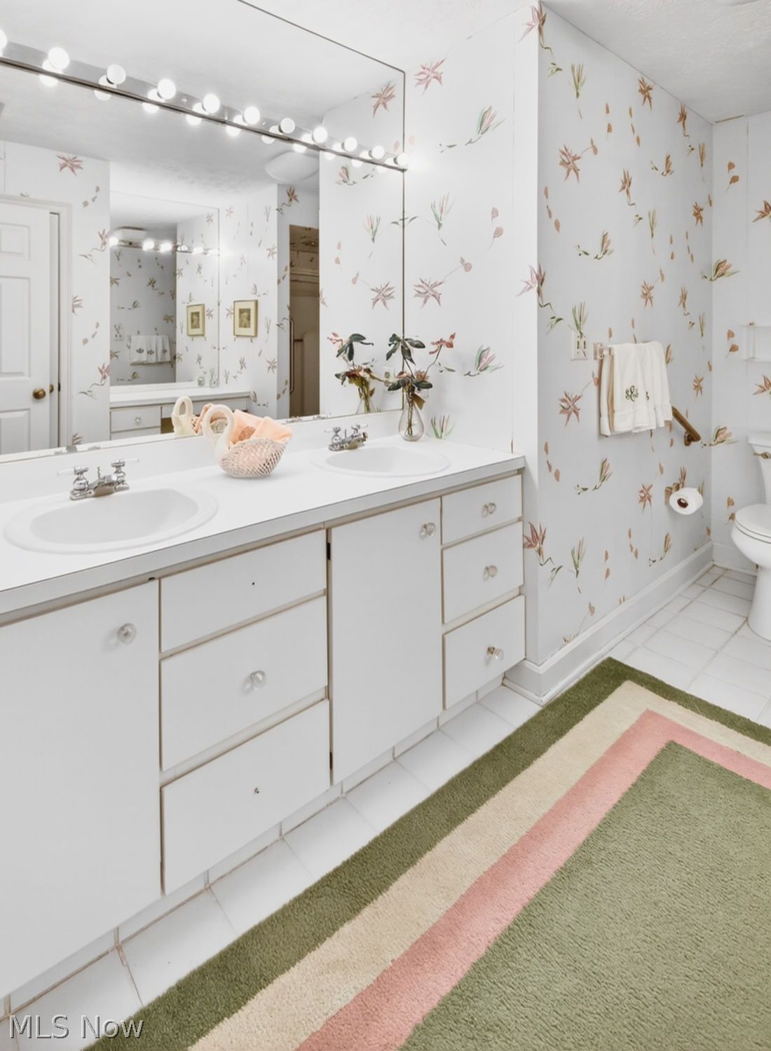 2062 Bretton Place Akron OH 44313