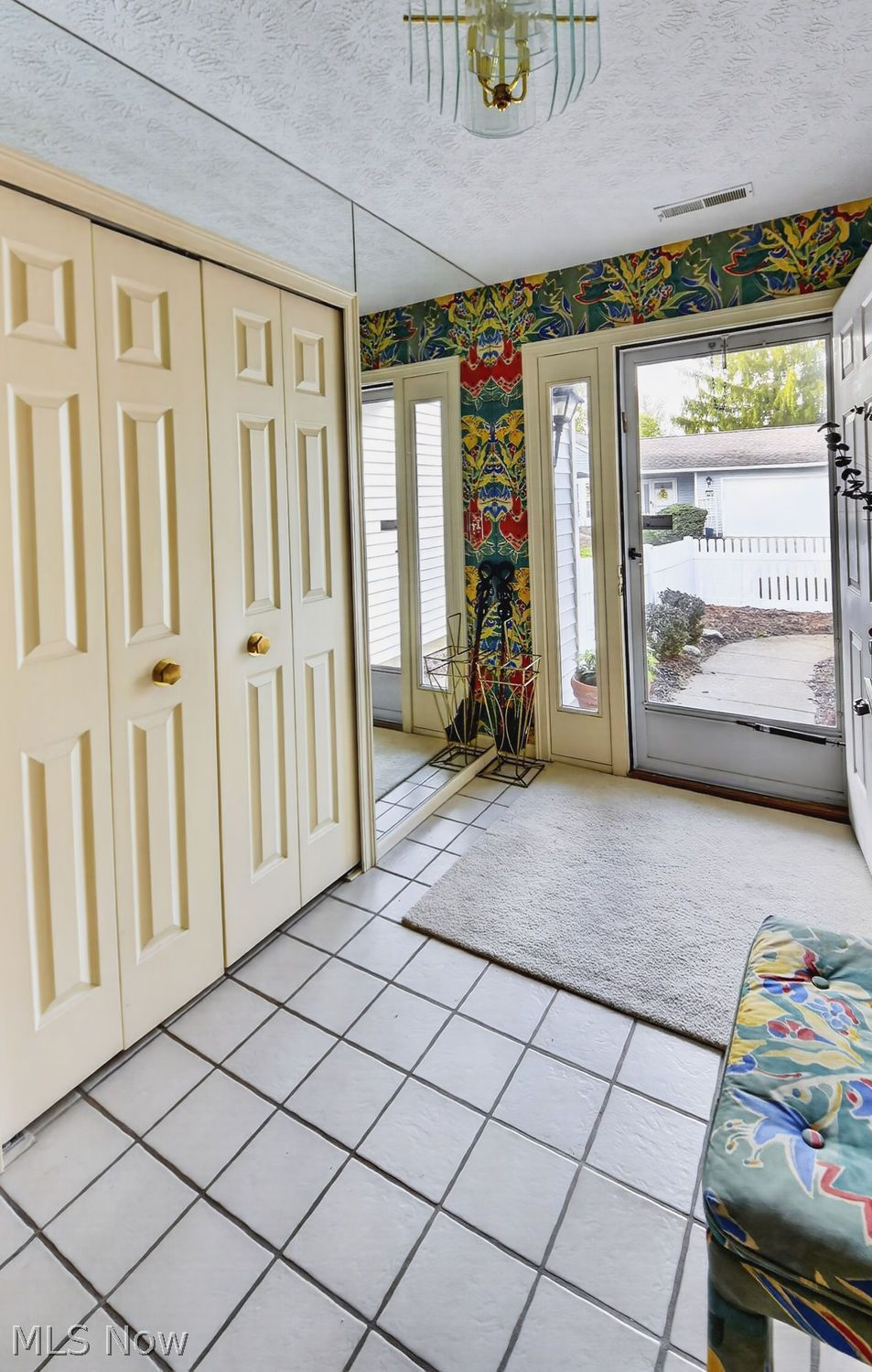 2062 Bretton Place Akron OH 44313