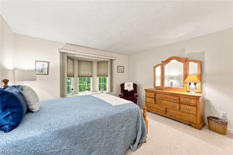 34756 Parkview Lane Willoughby OH 44094