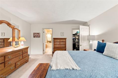 34756 Parkview Lane Willoughby OH 44094
