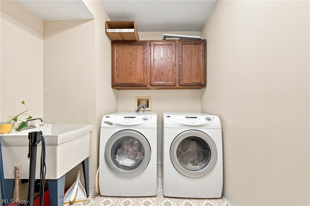 34756 Parkview Lane Willoughby OH 44094