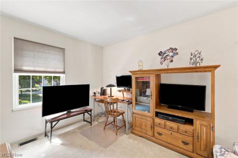 34756 Parkview Lane Willoughby OH 44094