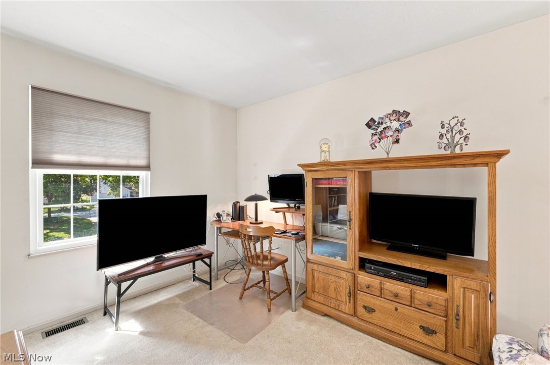 34756 Parkview Lane Willoughby OH 44094