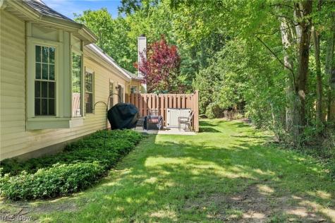 34756 Parkview Lane Willoughby OH 44094