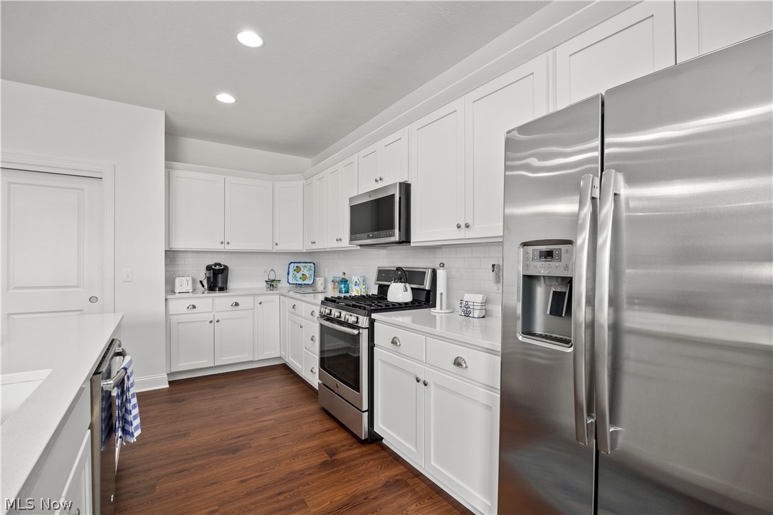 2621 Chateau Drive Port Clinton OH 43452
