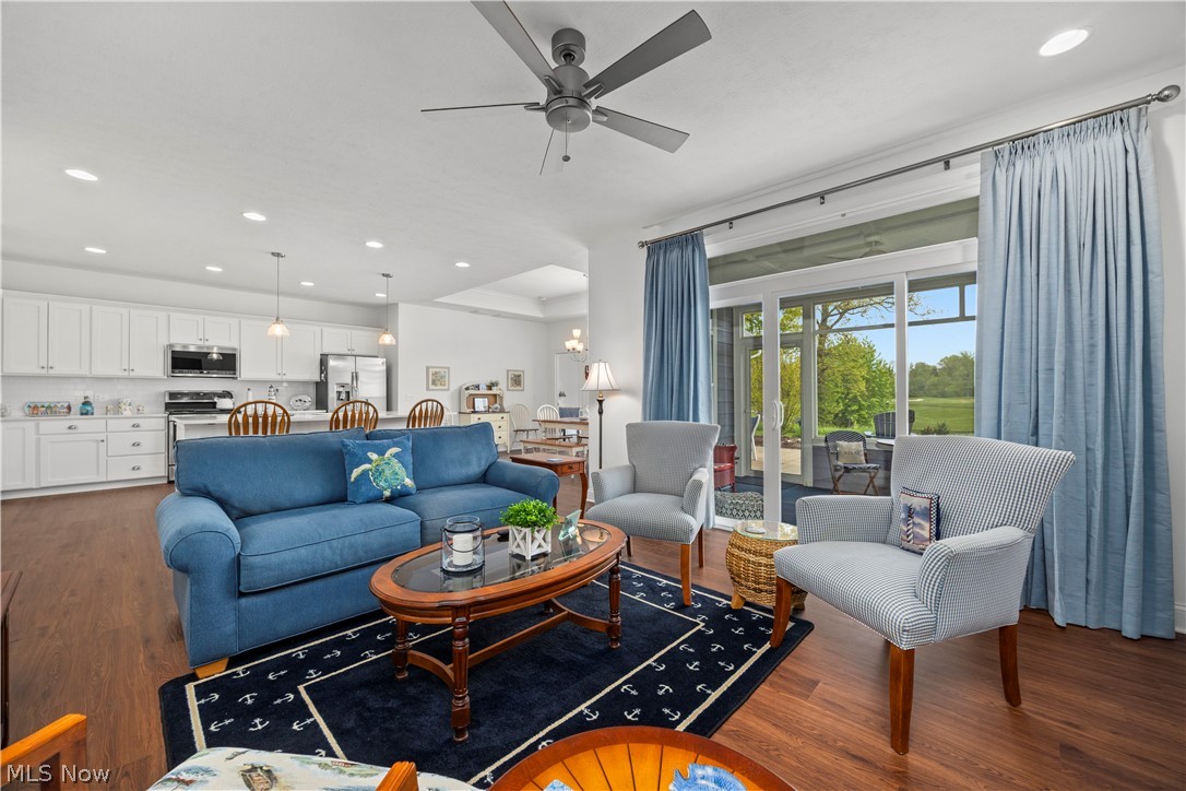 2621 Chateau Drive Port Clinton OH 43452