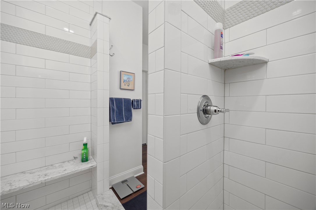 2621 Chateau Drive Port Clinton OH 43452