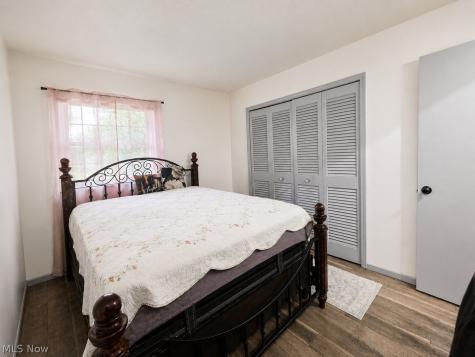 2876 Pease Drive Rocky River OH 44116