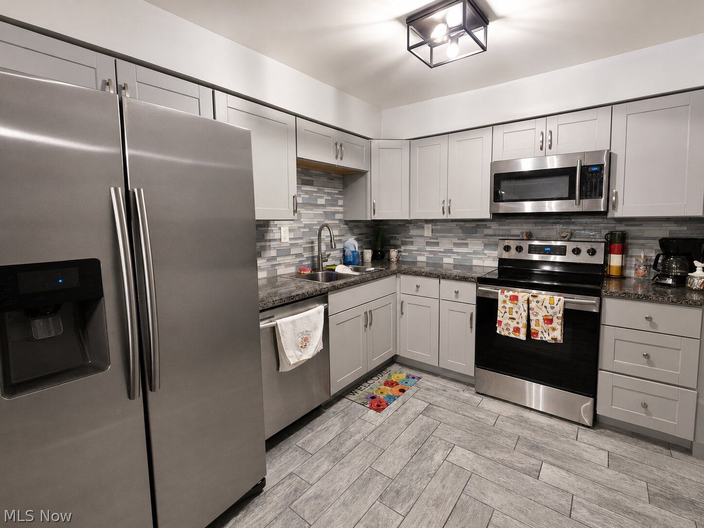 2876 Pease Drive Rocky River OH 44116