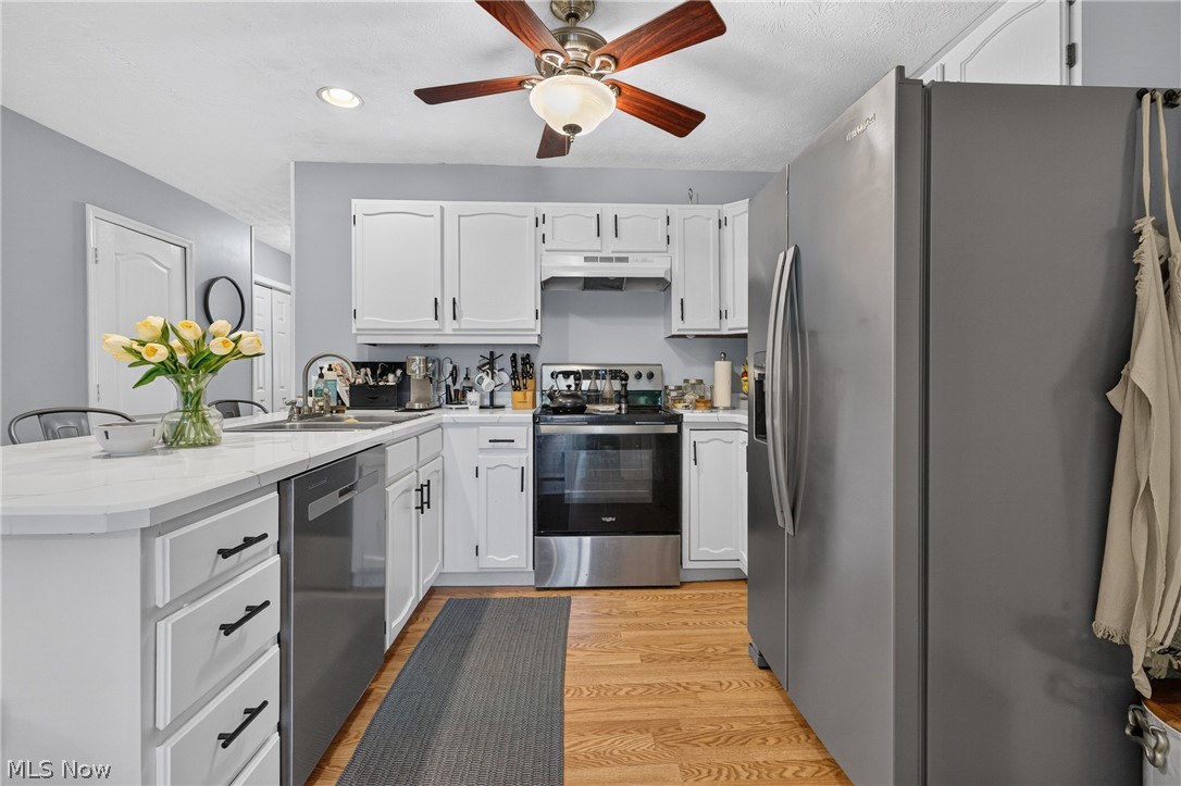 295 Pineview Drive NE Warren OH 44484