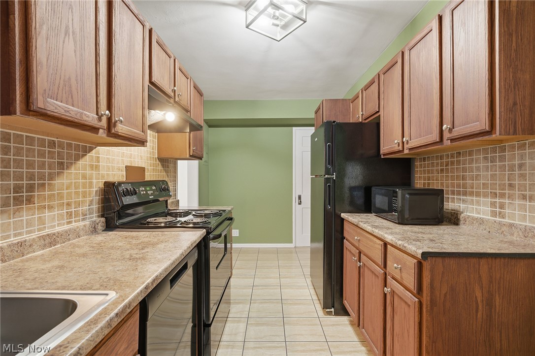 13500 Shaker Boulevard Cleveland OH 44120