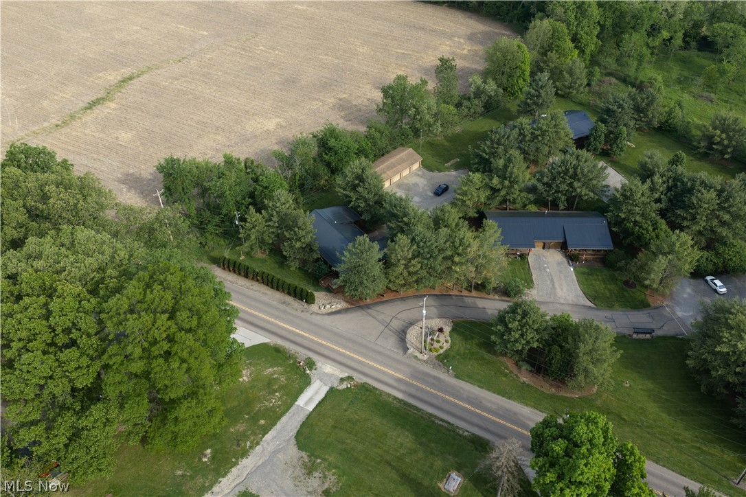 3188 Schneiders Crossing Road NW Dover OH 44622