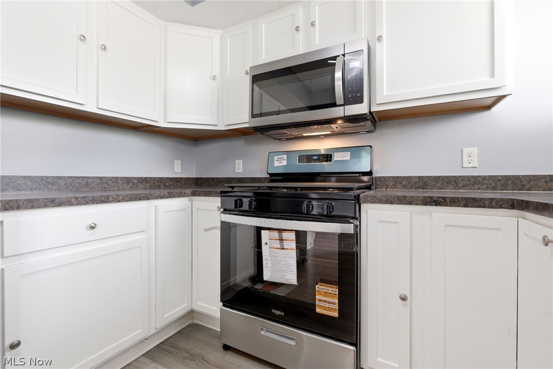17583 Wildwood Lane Cleveland OH 44119