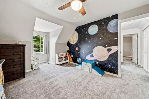 19644 Porters Lane Strongsville OH 44149