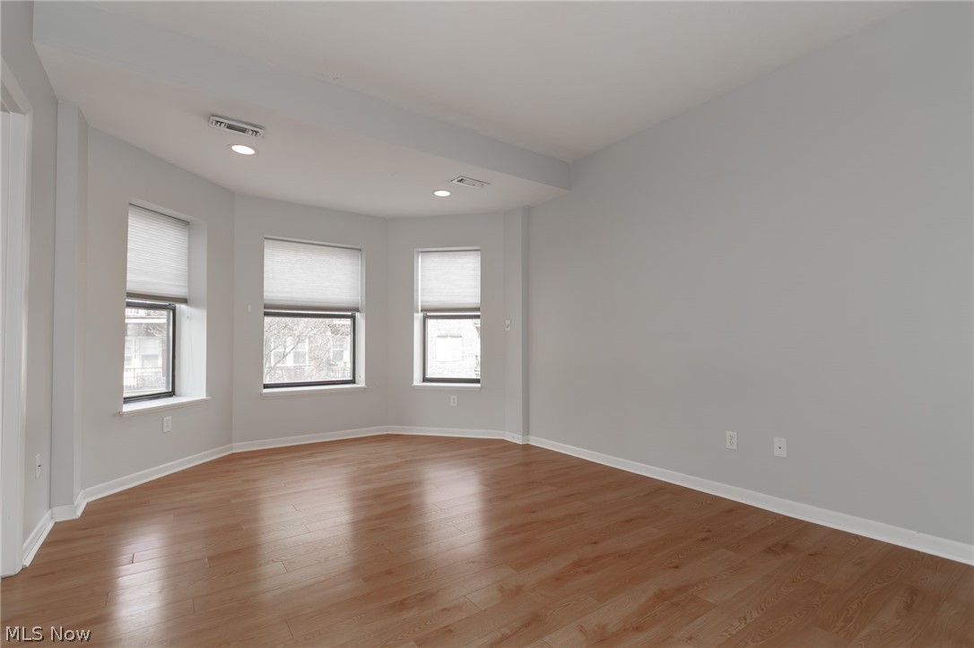 11024 Detroit Avenue Cleveland OH 44102