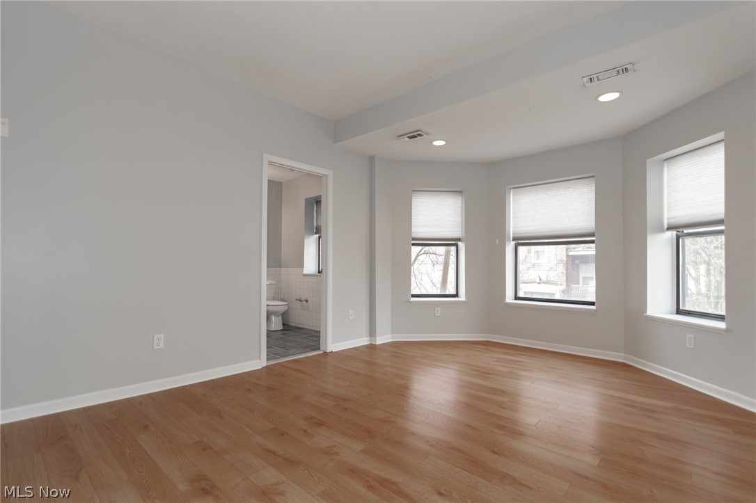 11024 Detroit Avenue Cleveland OH 44102